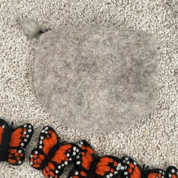 Gray Felt Pouch with nature accents felt Butterfly’s set of 5 - Picture 5 of 5